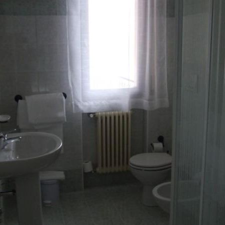 B&B Catullo Sirmione Rum bild